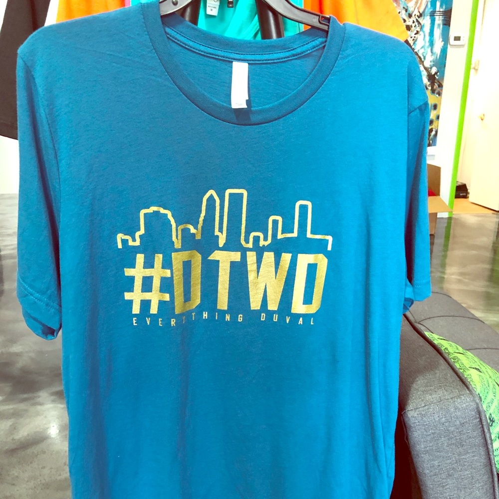 Teal Jaguar tee